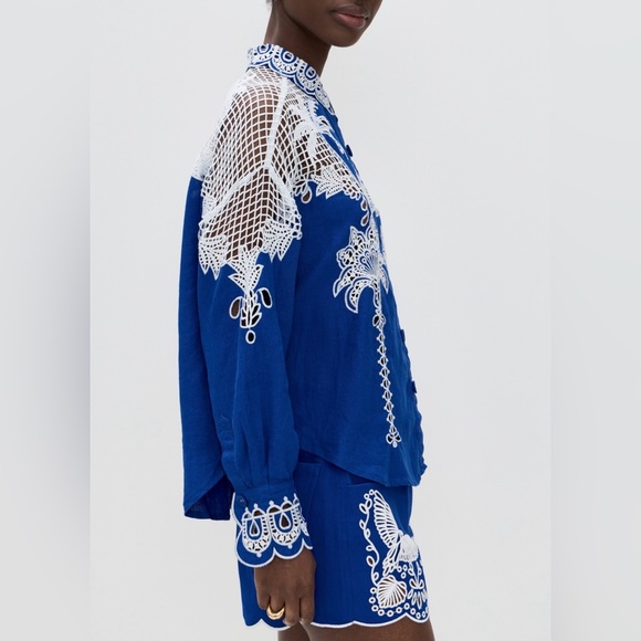 $350 FARM RIO Elegant Blue Embroidered Linen Shirt Medium New with tags - Picture 3 of 6